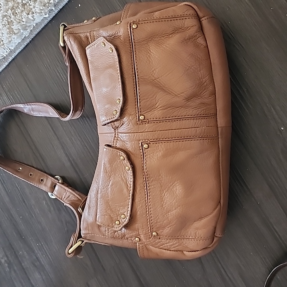 Stone mountain leather purse